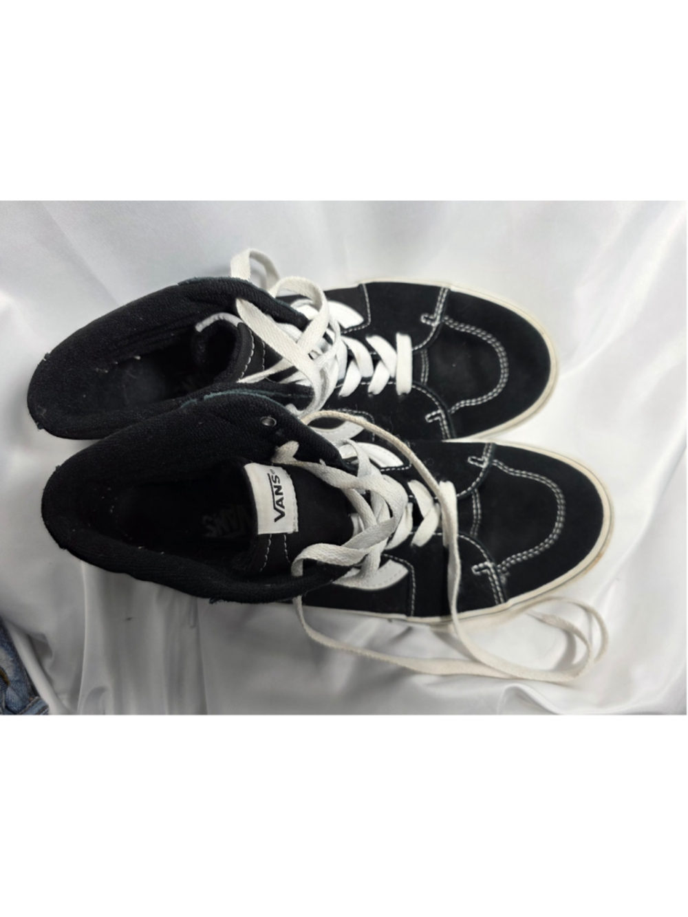 Boys Vans High-Top Sneakers Black and White Size youth 6 y2k 90's trendy rare